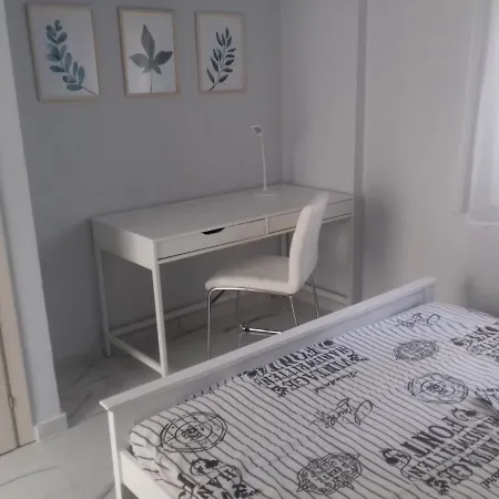Center No 2 Apartment